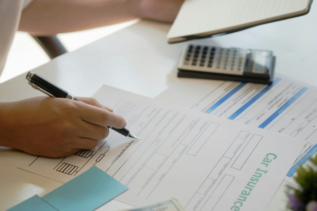 Assurance auto résiliée pour non-paiement : causes, conséquences et solutions !